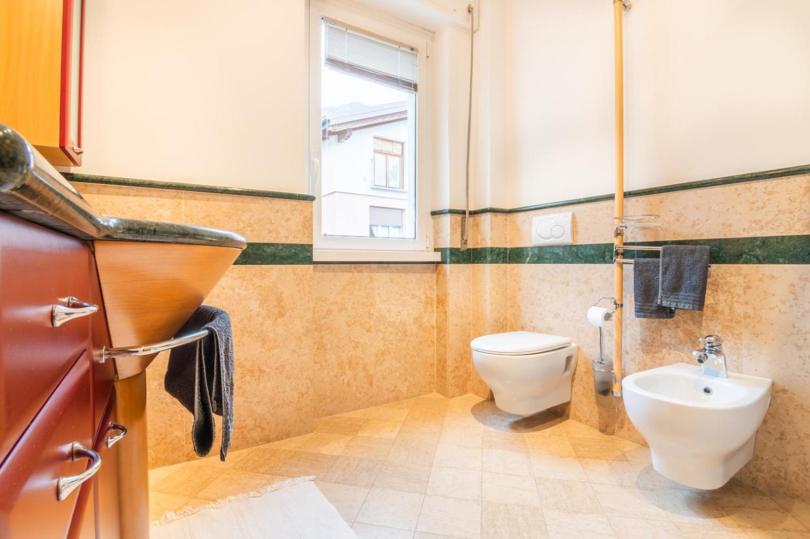 Appartamento Casa Lella, Dervio Esterno foto
