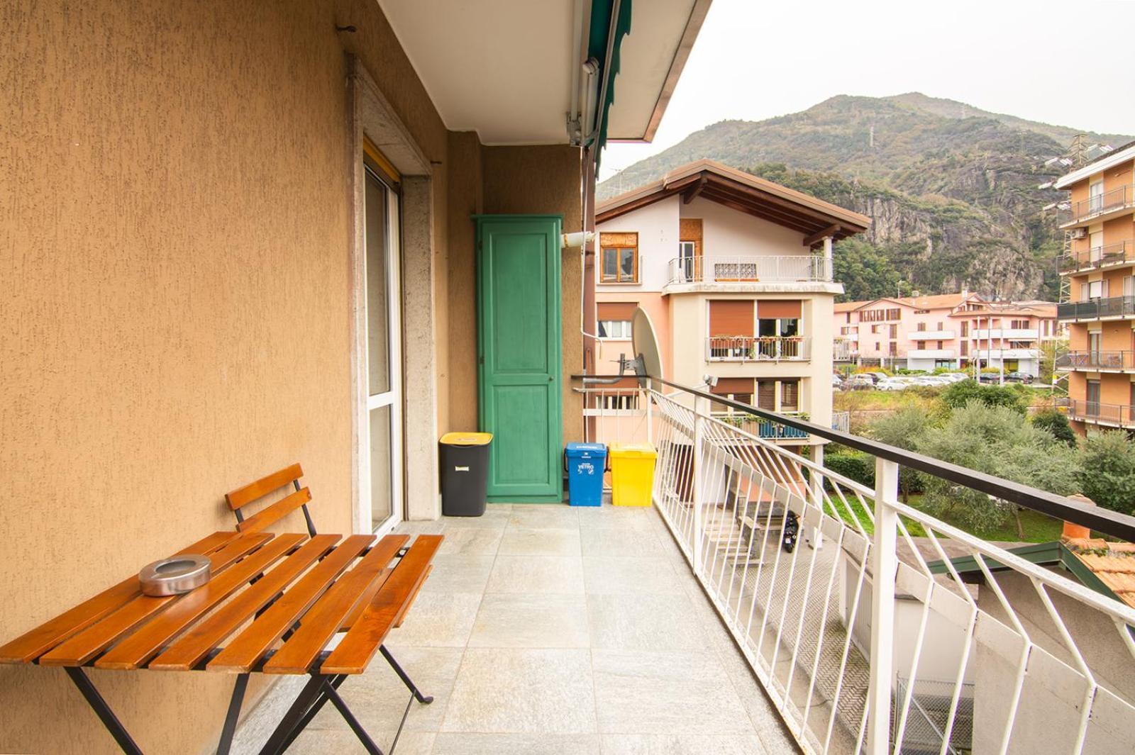 Appartamento Casa Lella, Dervio Esterno foto